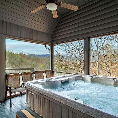 Black Bear Reserve - Mtn View, Hot Tub, Game Room Sevierville Eksteriør bilde